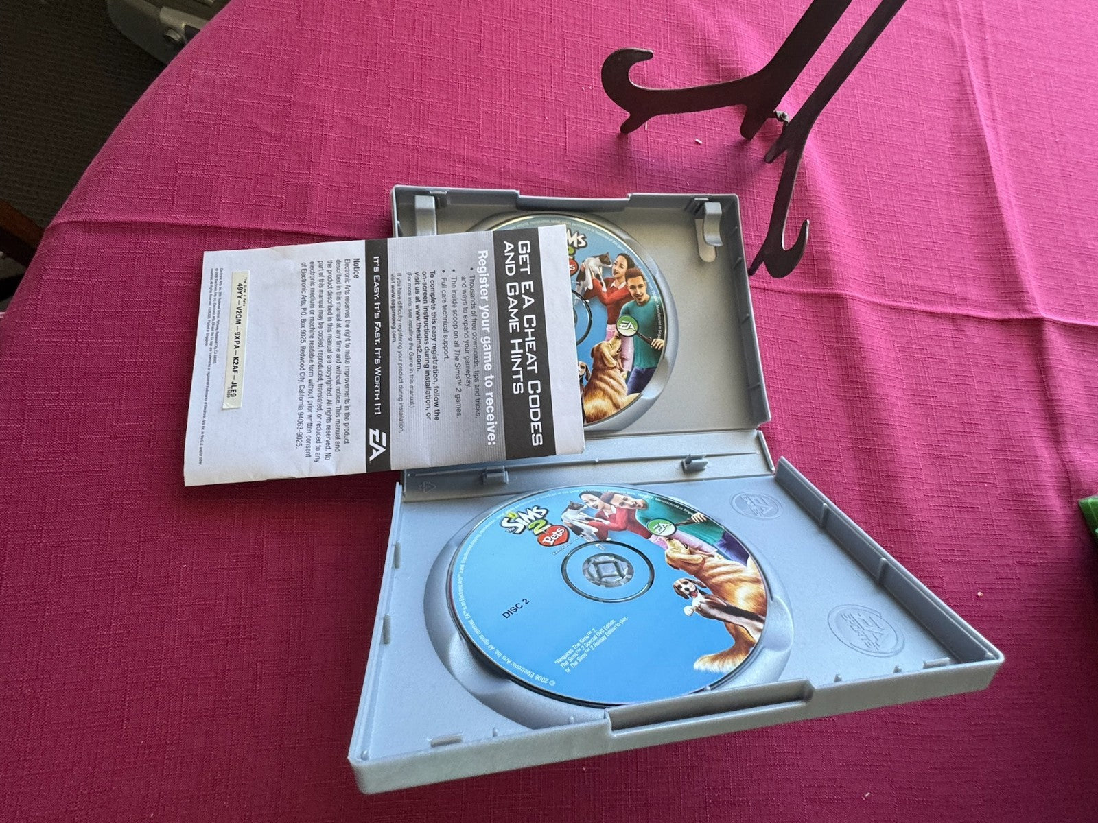 The Sims 2 Pets PC CD-ROM Expansion Pack – Complete w 2 Discs | 2006