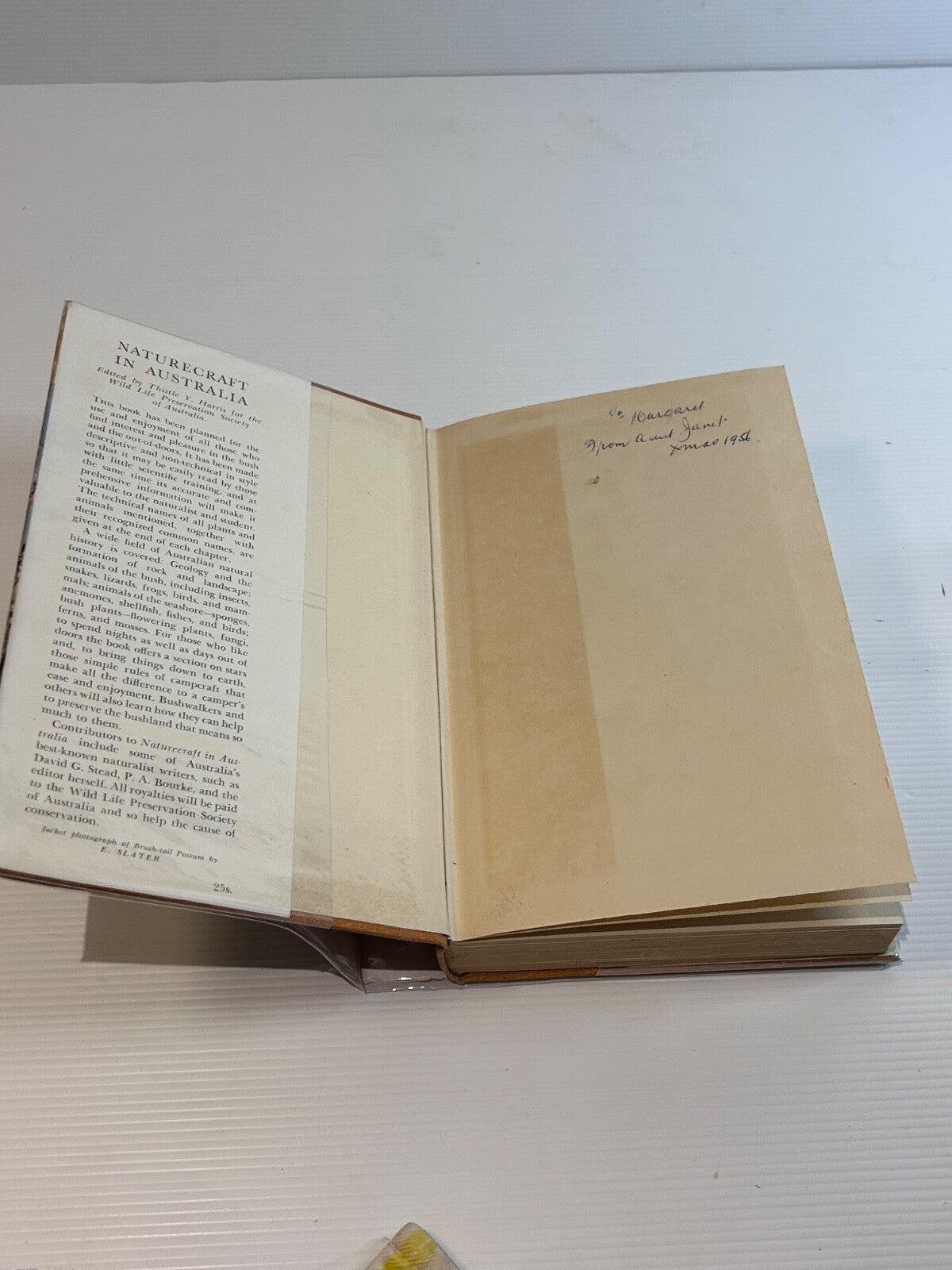 Naturecraft in Australia 1956 HC DJ 1st Ed Thistle Harris Angus & Robertson