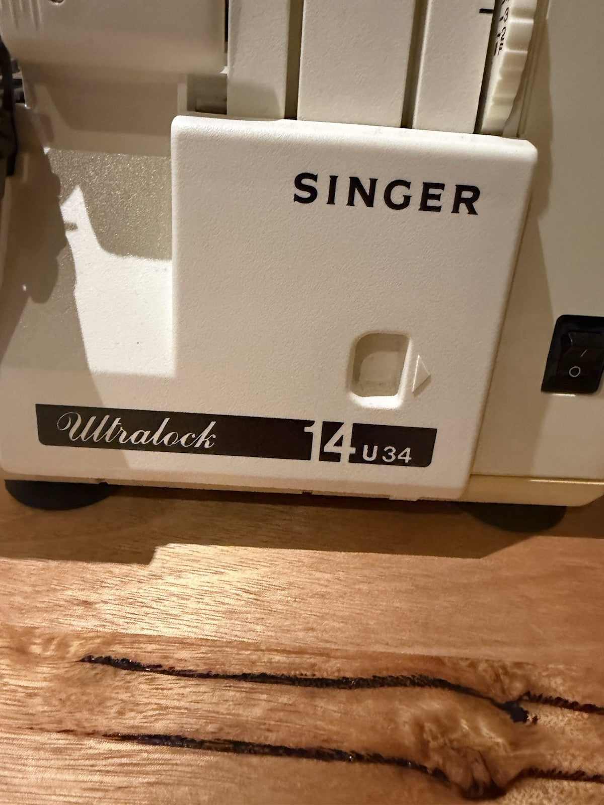 Singer Ultralock 14U34 4 Thread Overlocker