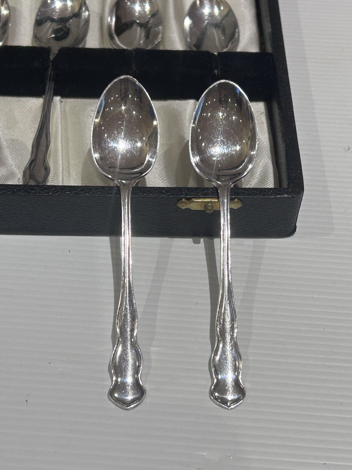 Slack & Barlow Sheffield 12 Silver Plate Teaspoons Boxed Set England Vintage