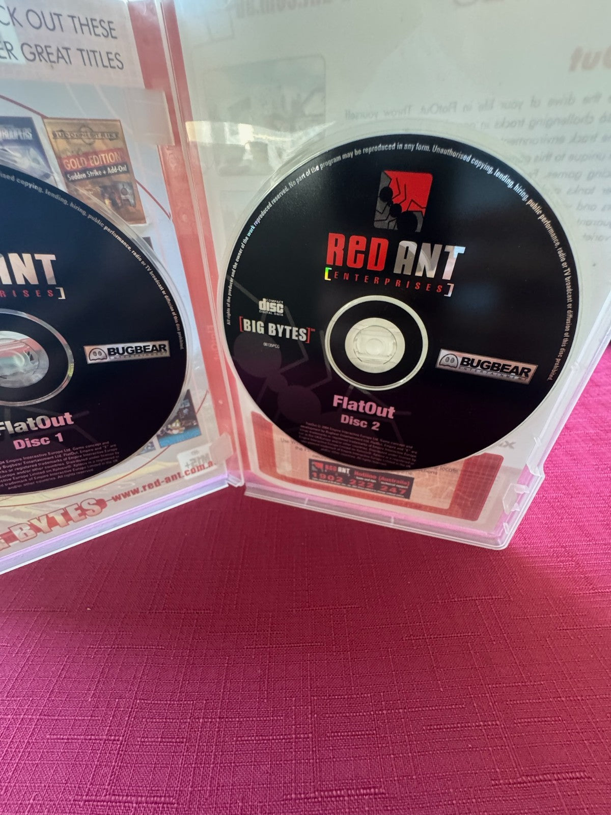 FlatOut PC CD-ROM Big Bytes – Complete 2 Disc Set w Case (PAL) | 2005