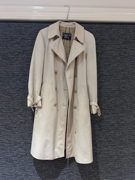 Vintage Burberrys Trench Coat Made in England Nova Check 67/33 Beige 103cm