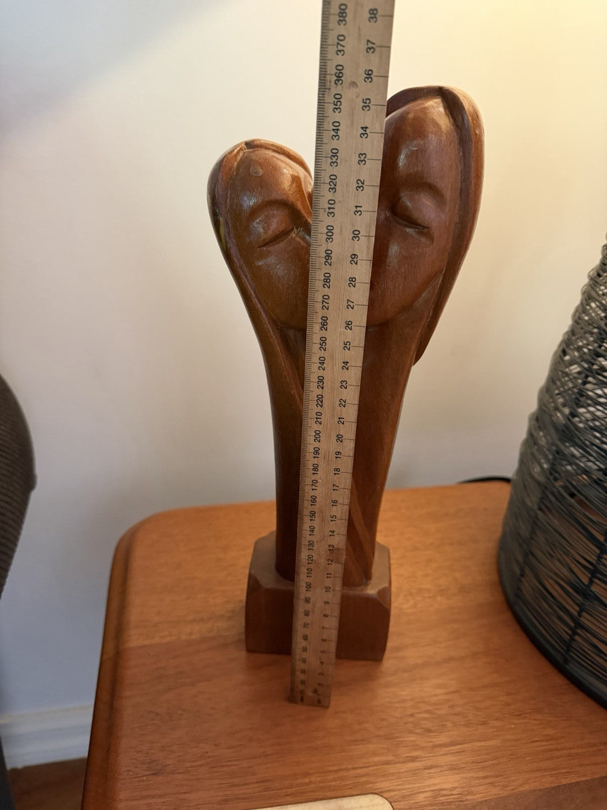 Vintage Hand Carved Wood Kissing Couple Sculpture Lovers Figurine 35cm