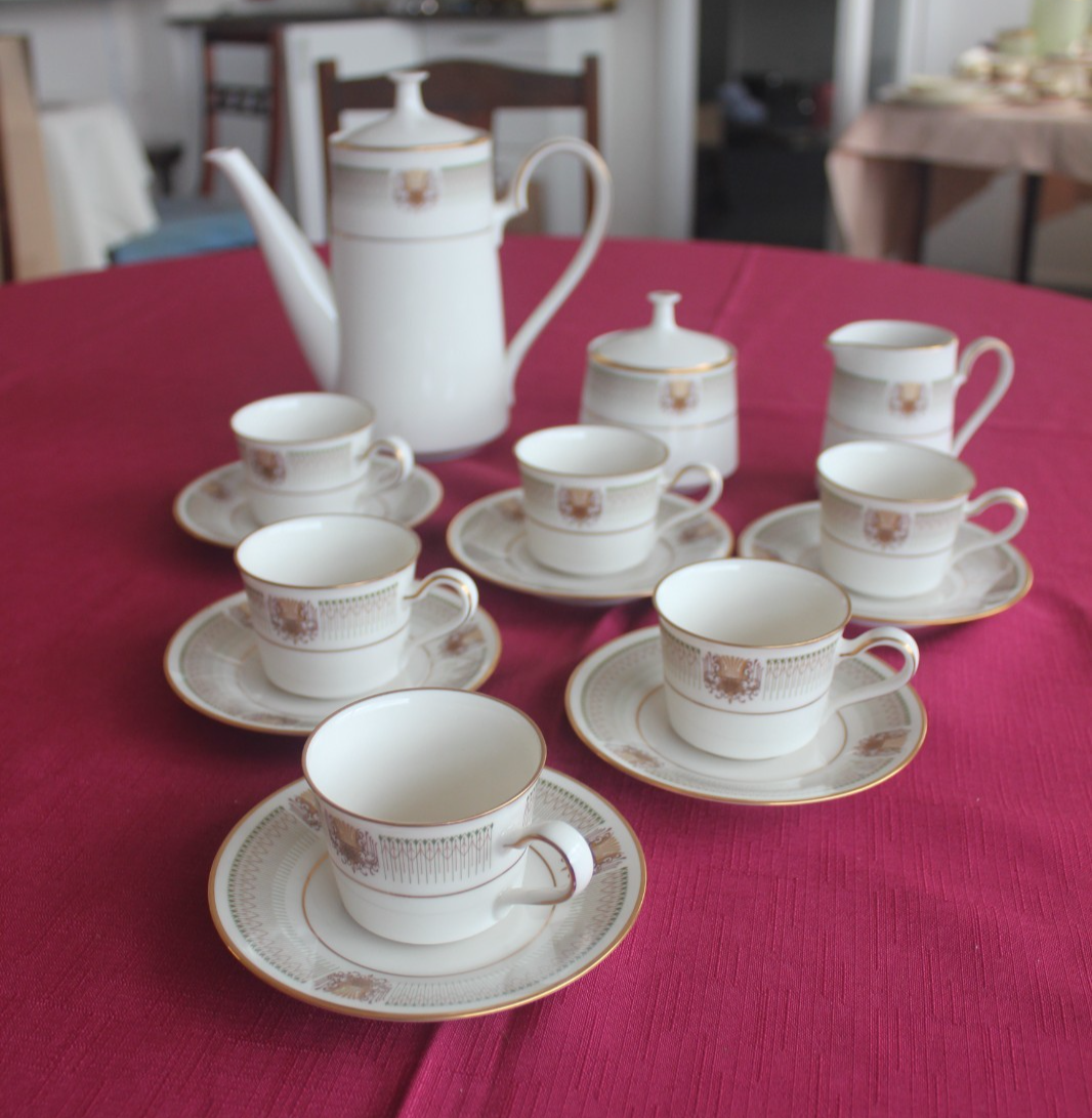Noritake Chesterfield 7090 Coffee Service – 6 Cups Saucers Pot Sugar Japan