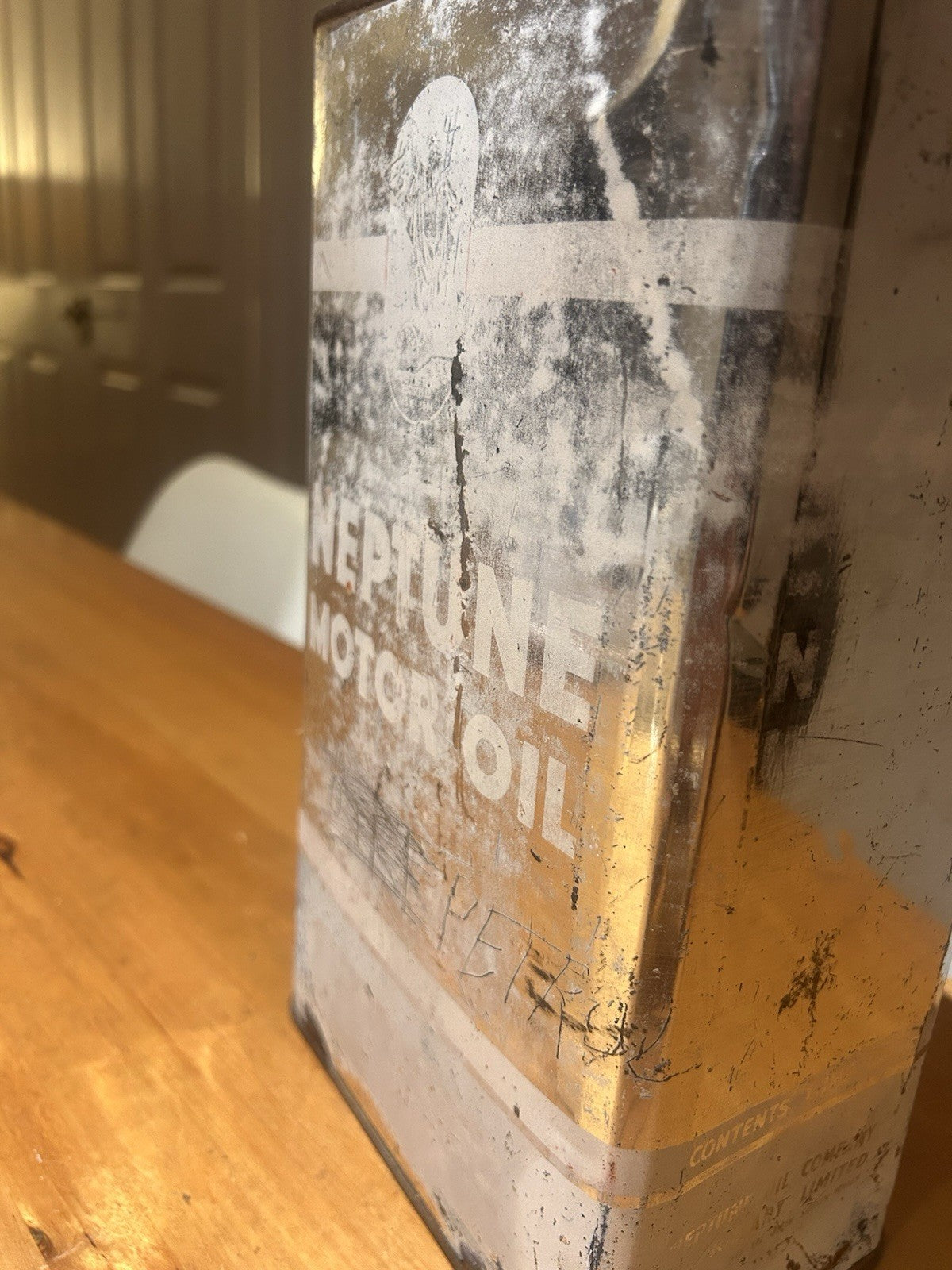 Vintage Neptune Motor Oil Tin Can 1 Gallon Australian Petroliana Collectable