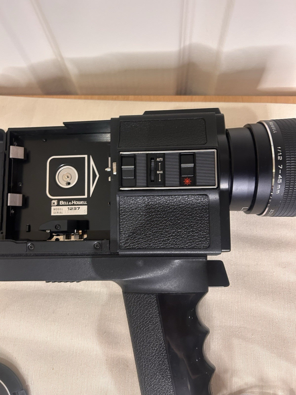 Bell & Howell Filmosonic XL Super 8 Camera – Complete Working Kit (Model 1237)