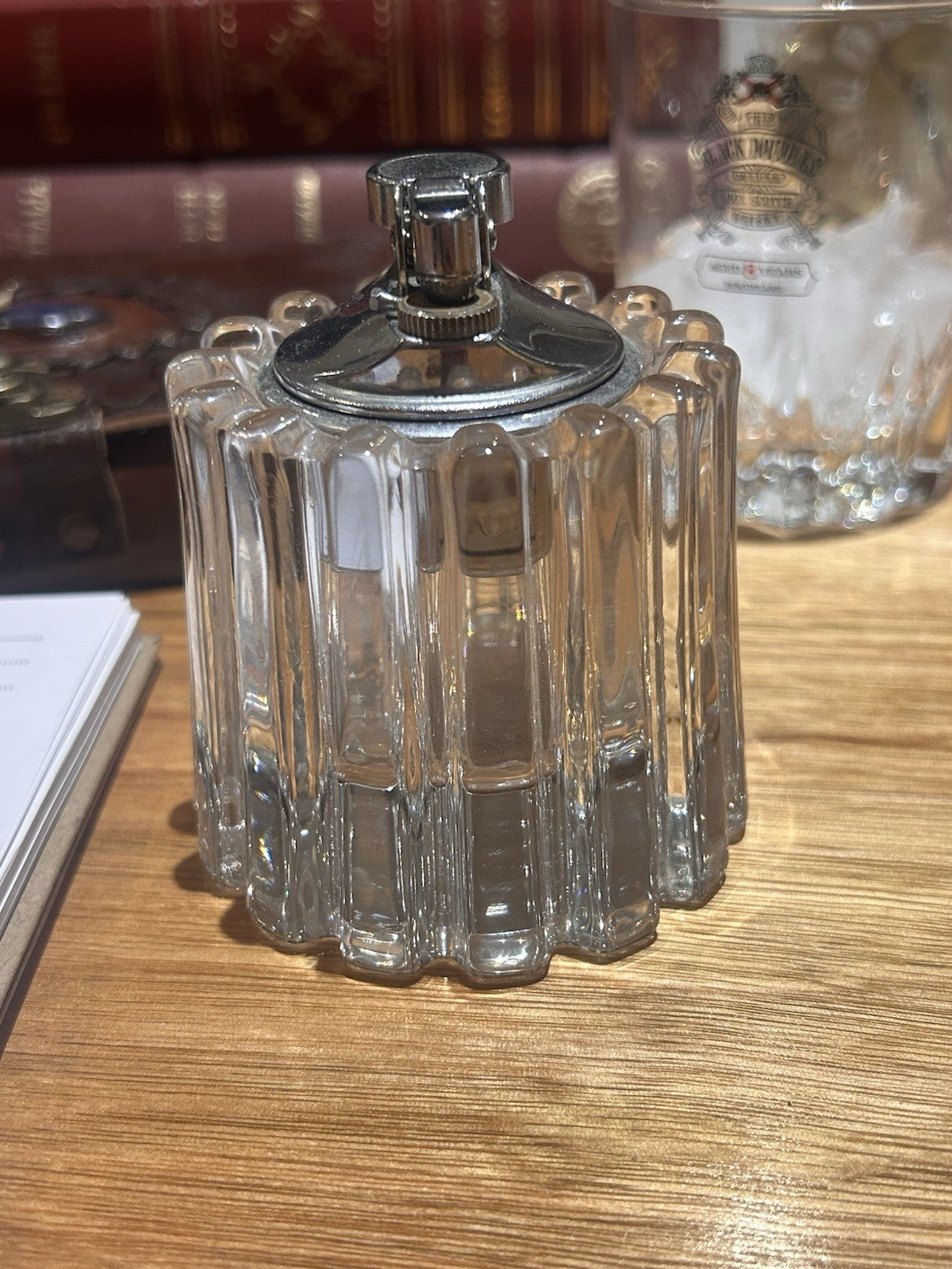 Vintage Koei Unicon Japan Glass Table Lighter Retro Desk Lighter - UNTESTED