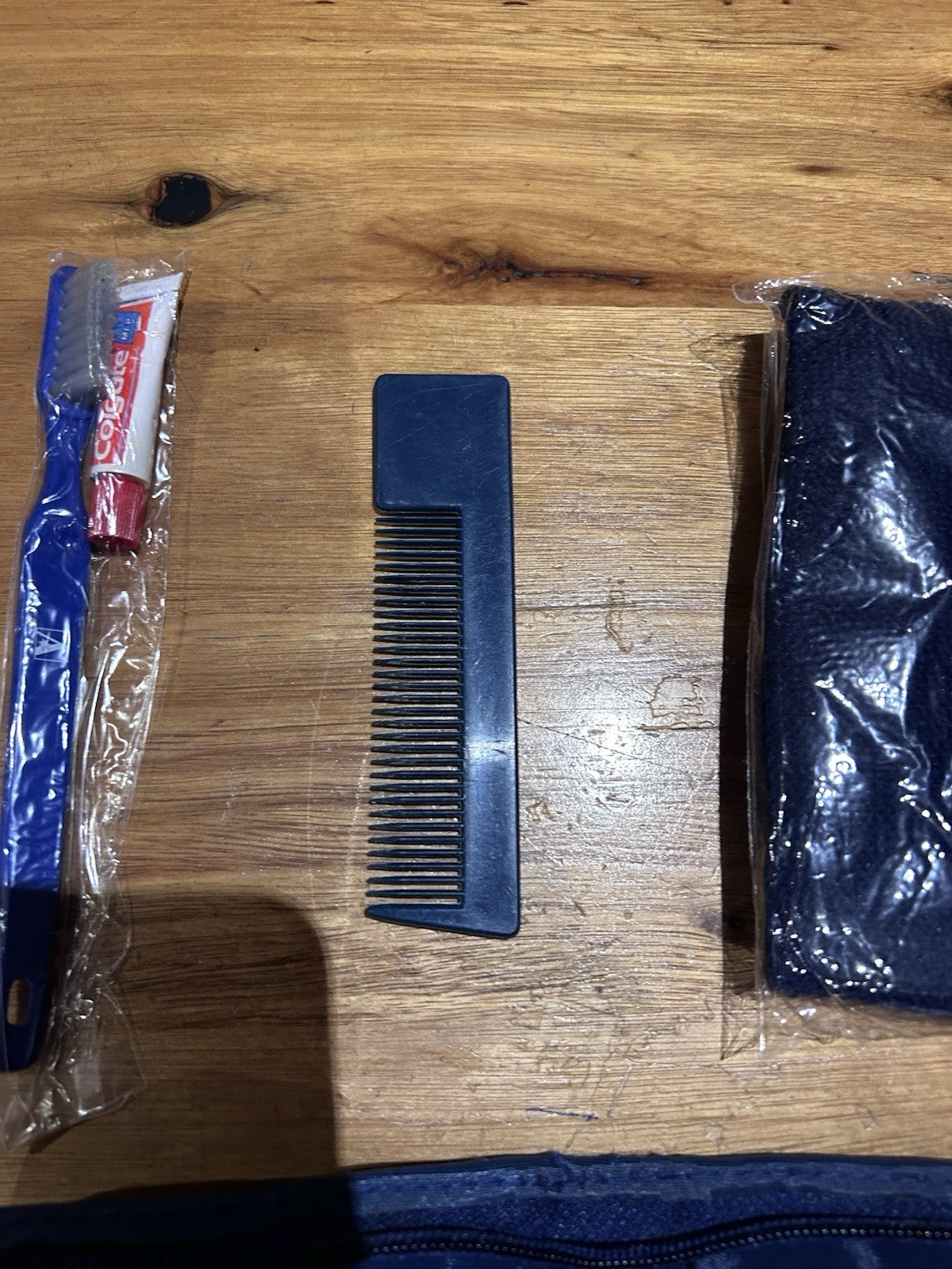 Ansett Australia Vintage Amenity Kit w/ Contents – Sleep Mask, Comb, More