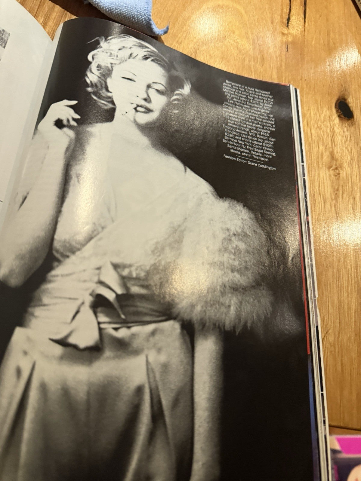 American Vogue June 1993 Naomi Campbell Drew Barrymore JFK Jr Emma Thompson