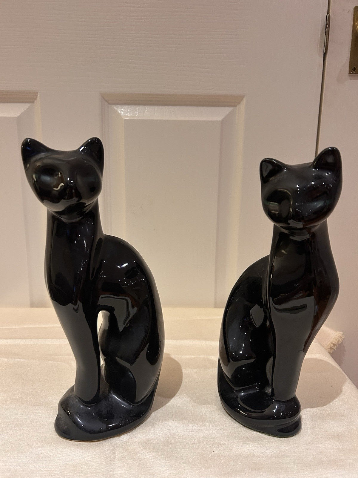 Vintage Pair Black Ceramic Cat Figurines Made in Taiwan 25cm Gloss Finish