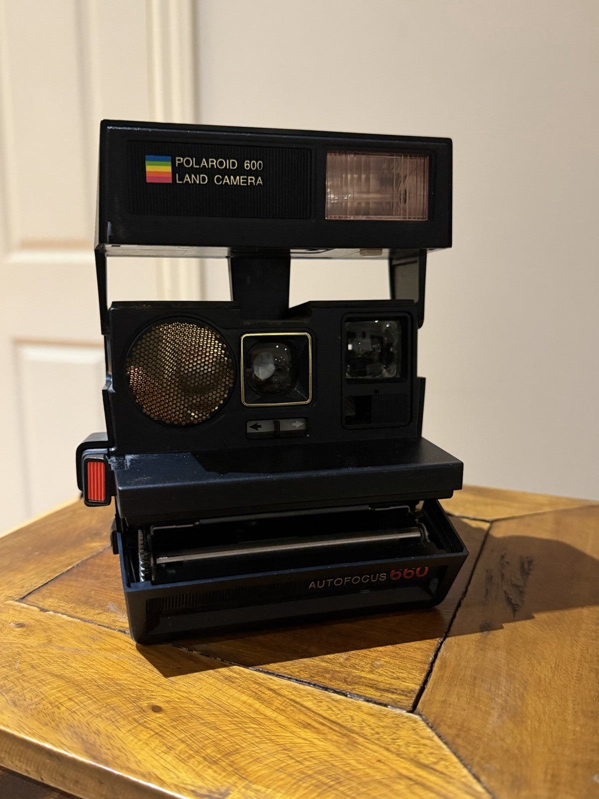 Polaroid Autofocus 660 Instant Camera Land Camera Tested Working Vintage