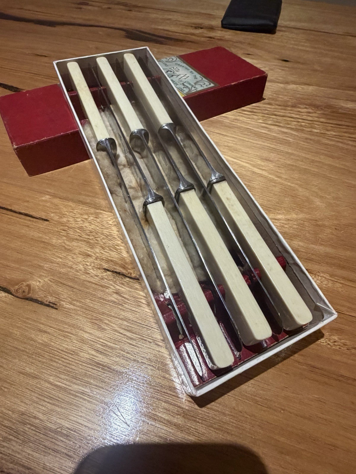 Joseph Fenton Sheffield Vintage 6 Xylonite Table Knives Original Box Circa 1921