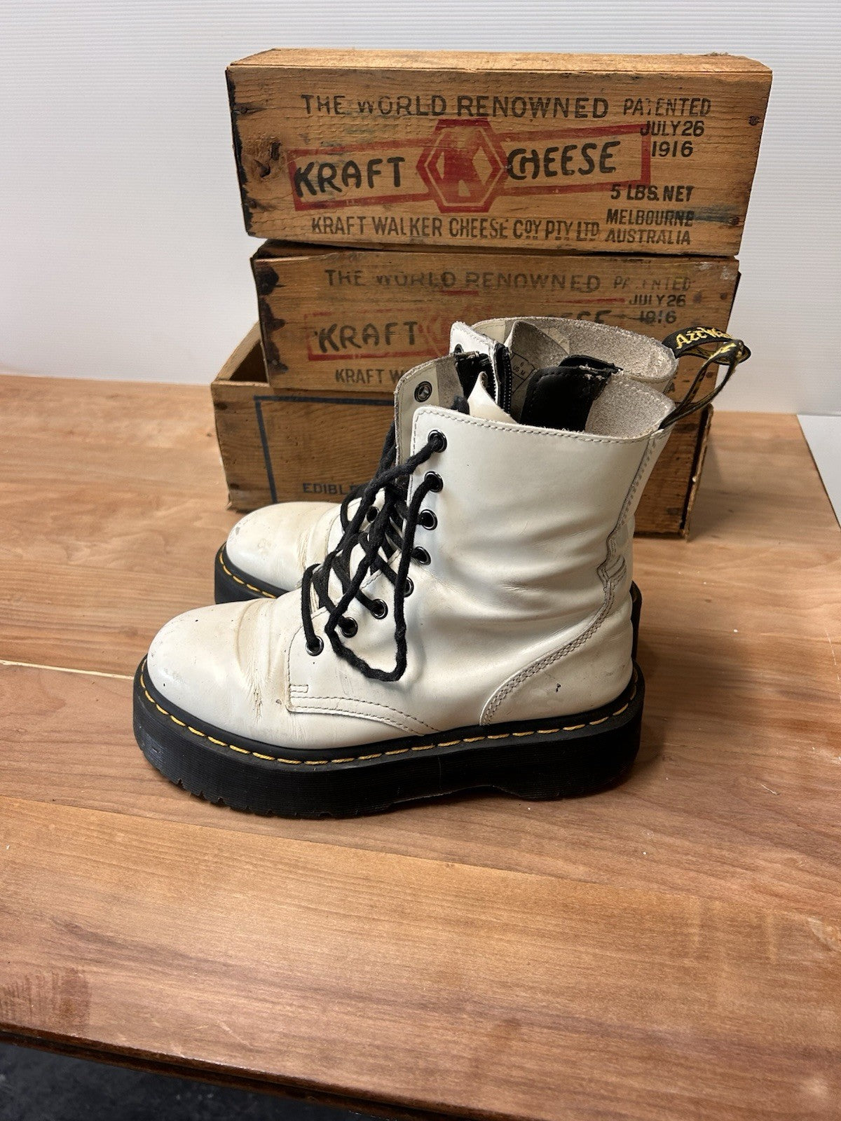 Dr Martens Jadon White Leather Platform Boots UK5 EU38 Docs 7USL DM080