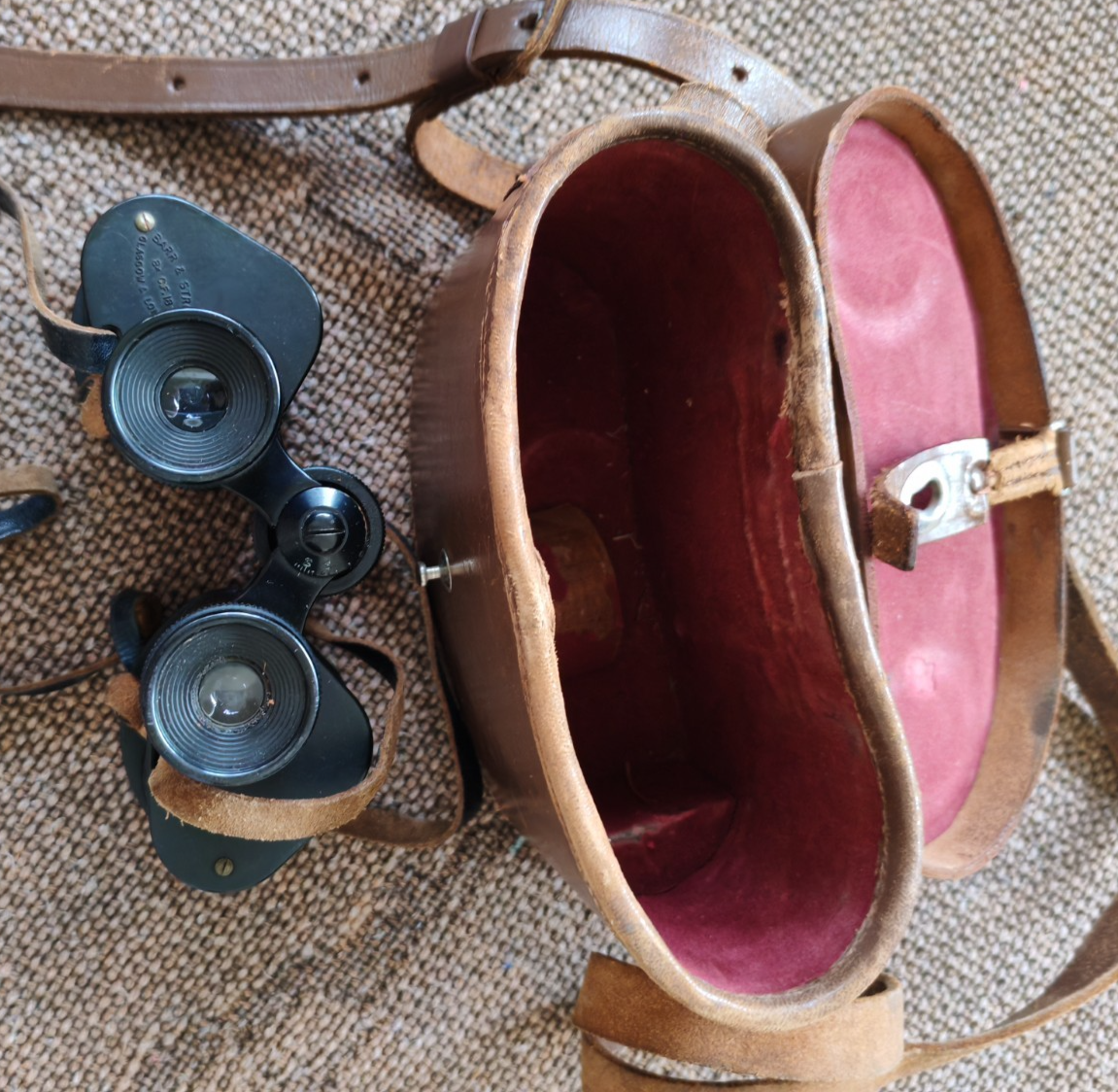 Barr & Stroud 8x C.F. 18 Field Binoculars w/ Leather Case | Glasgow & London