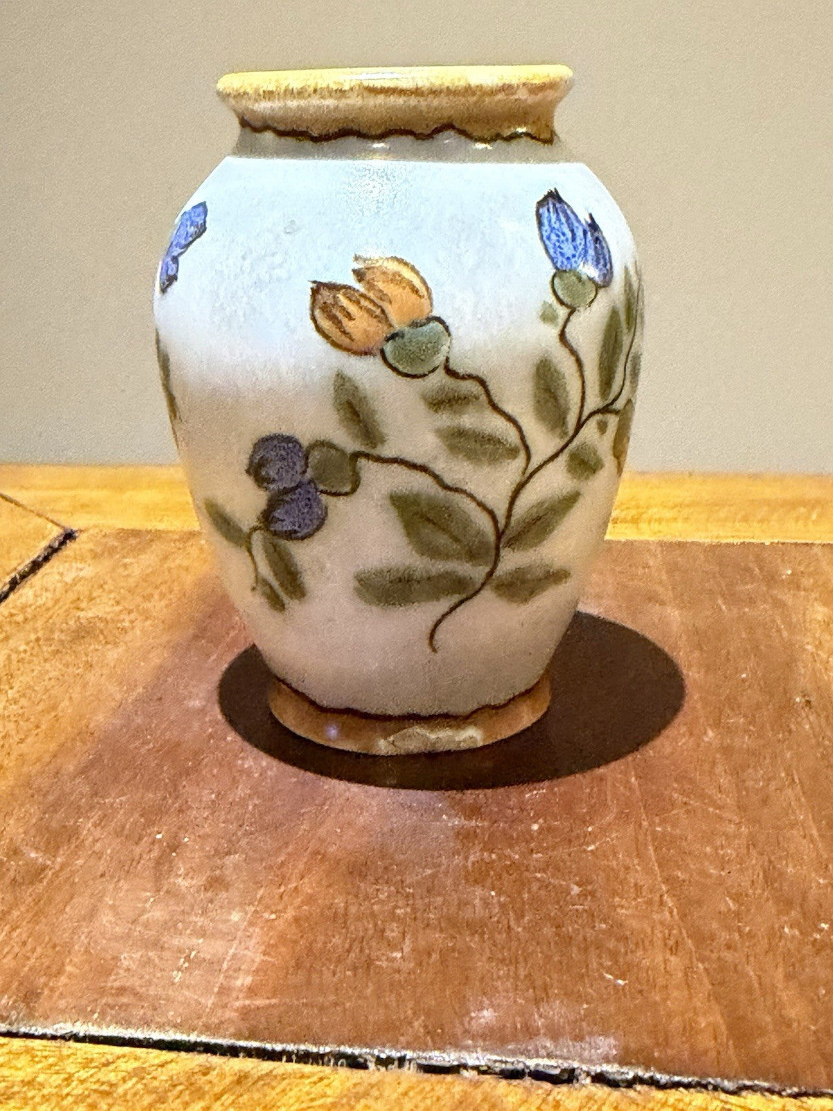 Royal Zuid Holland Gouda Vase Floral Hand Painted Dutch Pottery 1829 8cm Tall