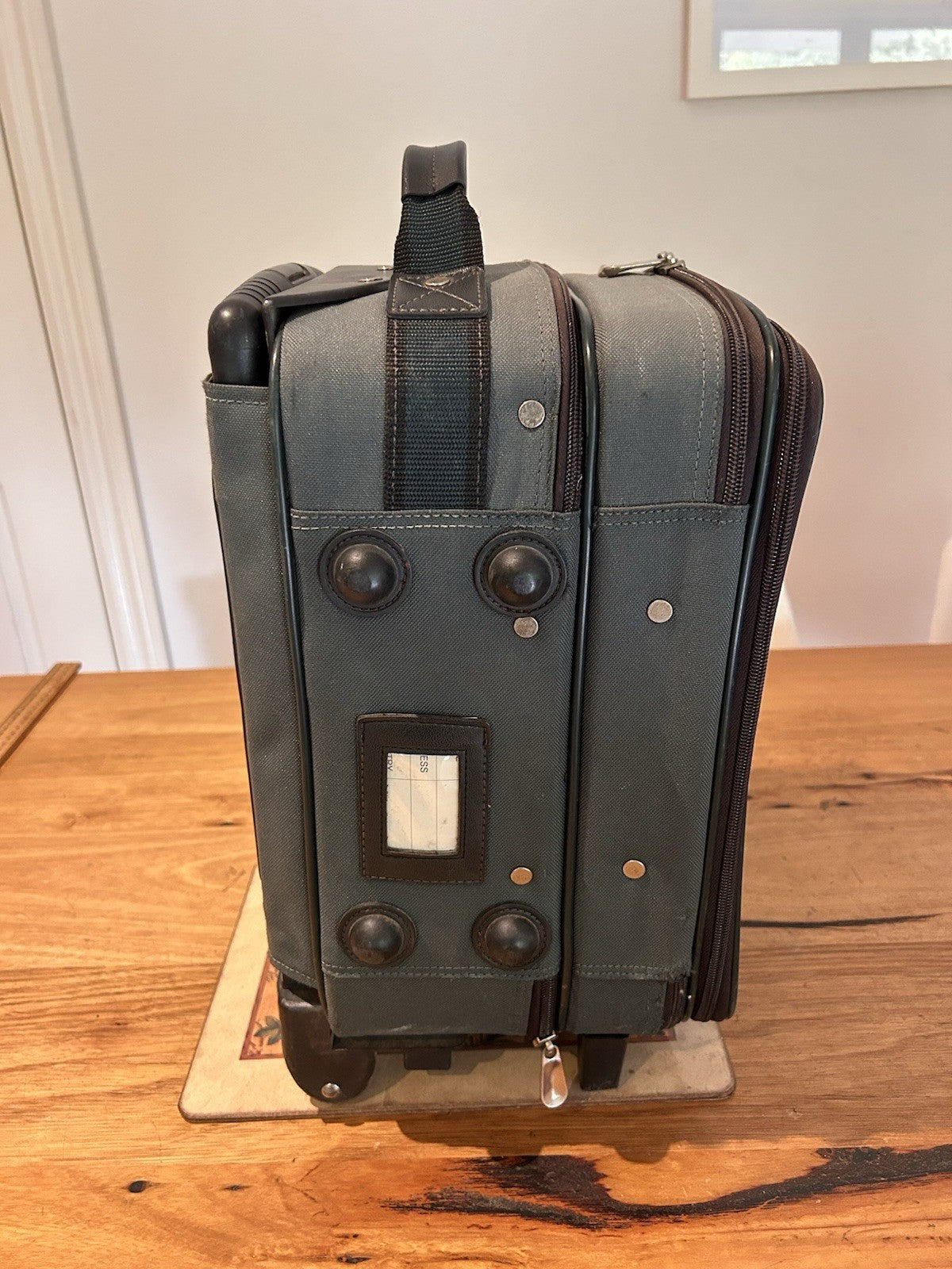 Henselite Lawn Bowls 4 Bowl Trolley Bag Green with Handle & Wheels