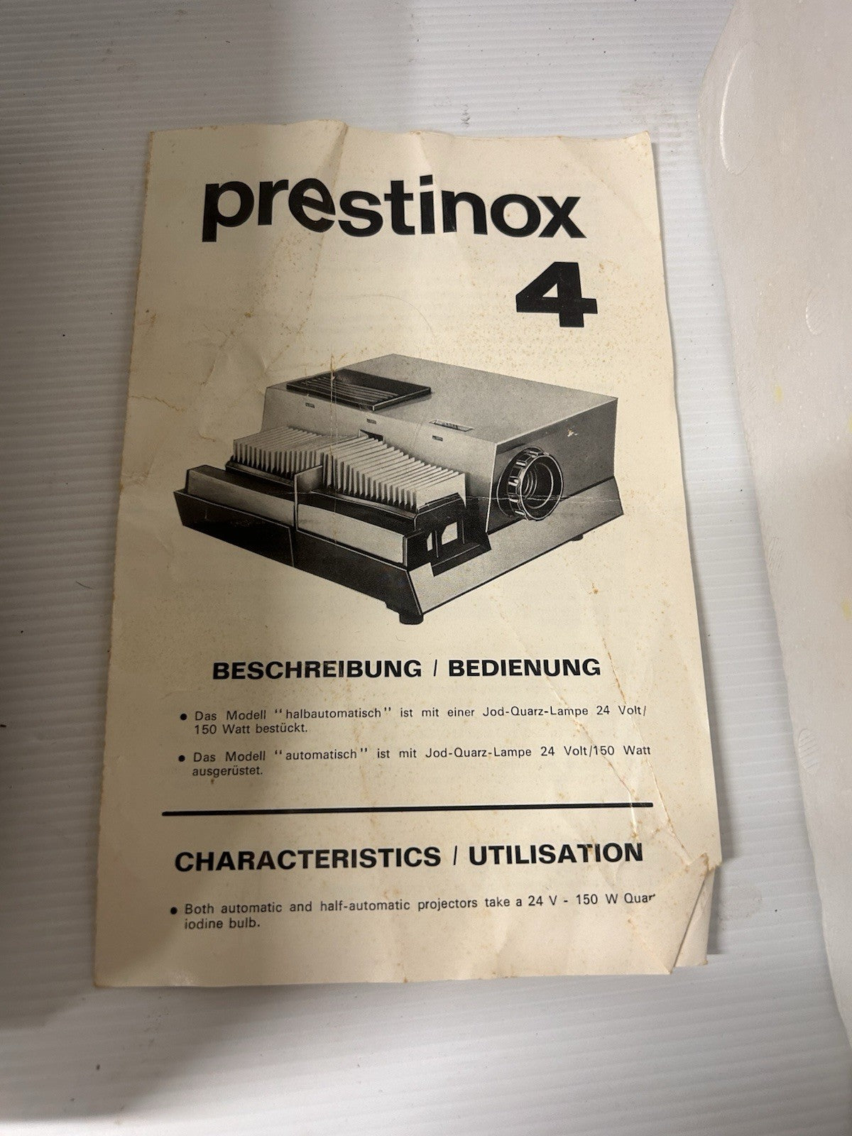 Titan ColorSlide IQ Semi-Automatic 35mm Slide Projector W. Germany + Manual