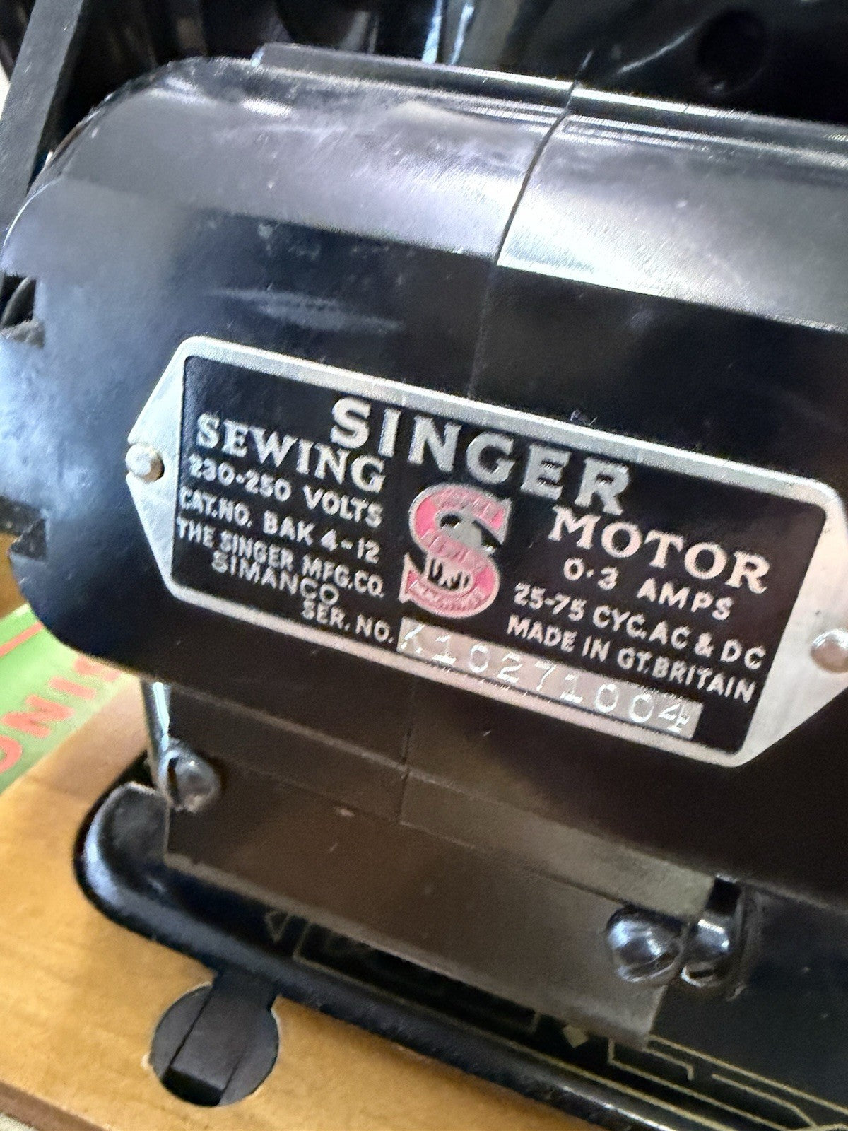 Vintage Singer 99K Sewing Machine One Owner Portable Electric Made in Britain