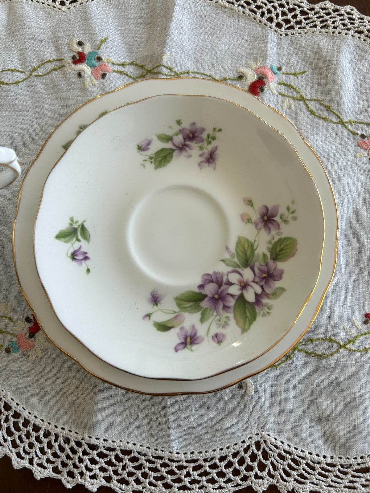 Duchess Tivoli Trio Teacup Saucer & Side Plate Violet Bone China trio, England