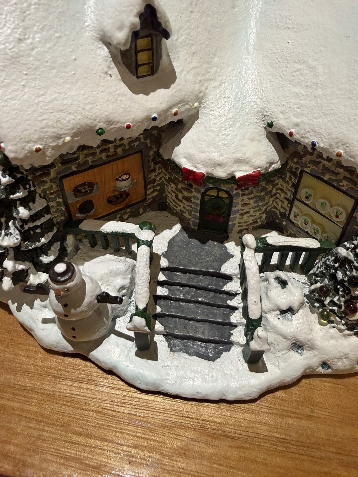 Hawthorne Village Thomas Kinkade Yuletide Bakery Christmas Village With Cord