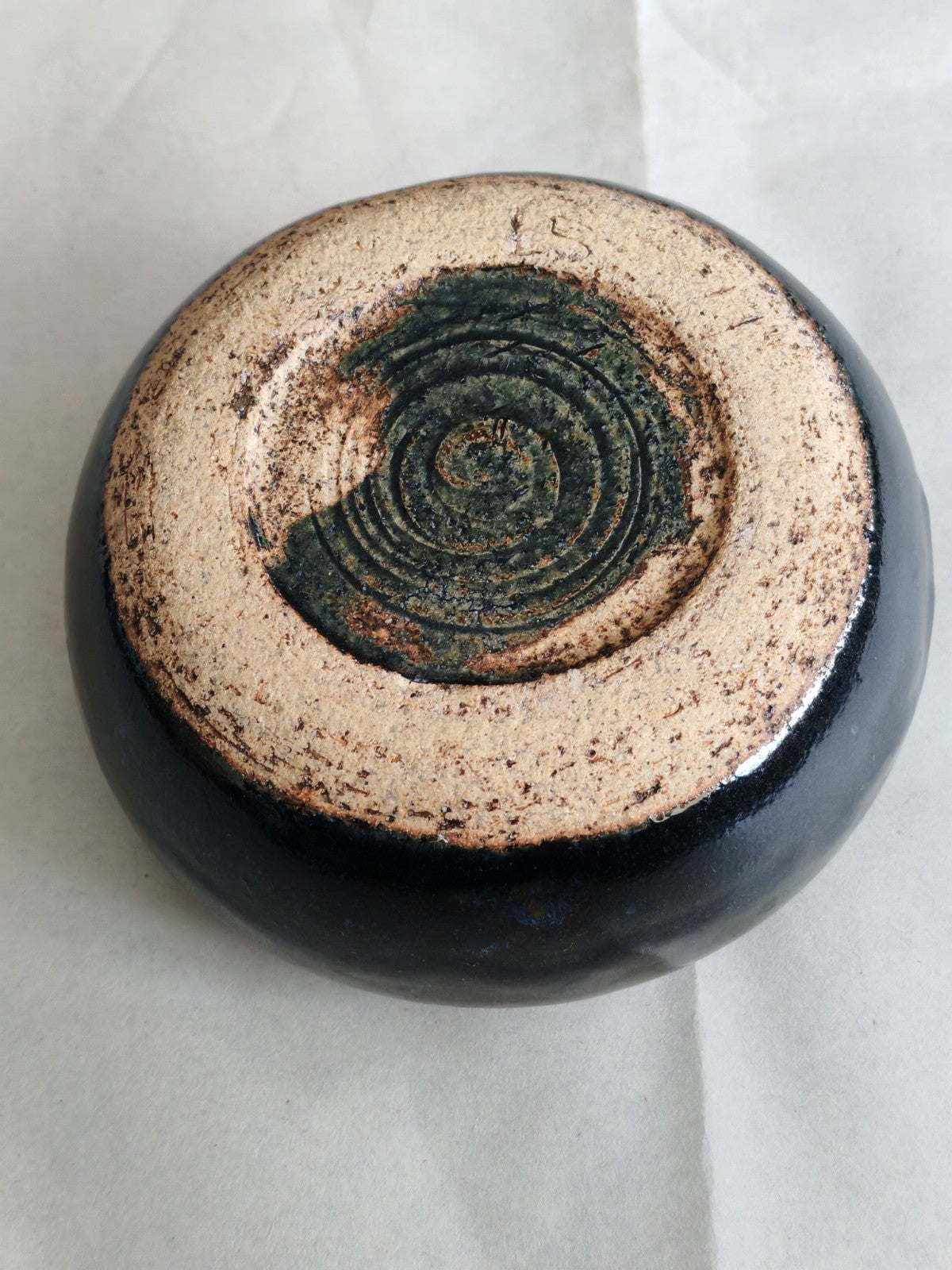 Vintage Studio Pottery Bowl. Tenmoku Glaze – Stoneware