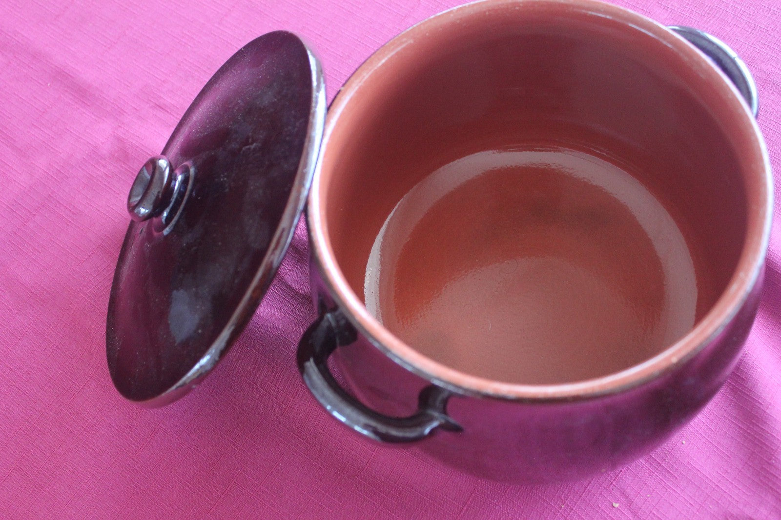 Vintage Brown Stoneware Lidded Casserole Pot with Handles – Rustic Kitchenware