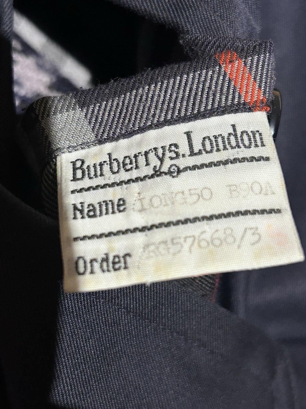 AS NEW Vintage Burberrys Trench Coat 52R Made in England Removable Wool Liner