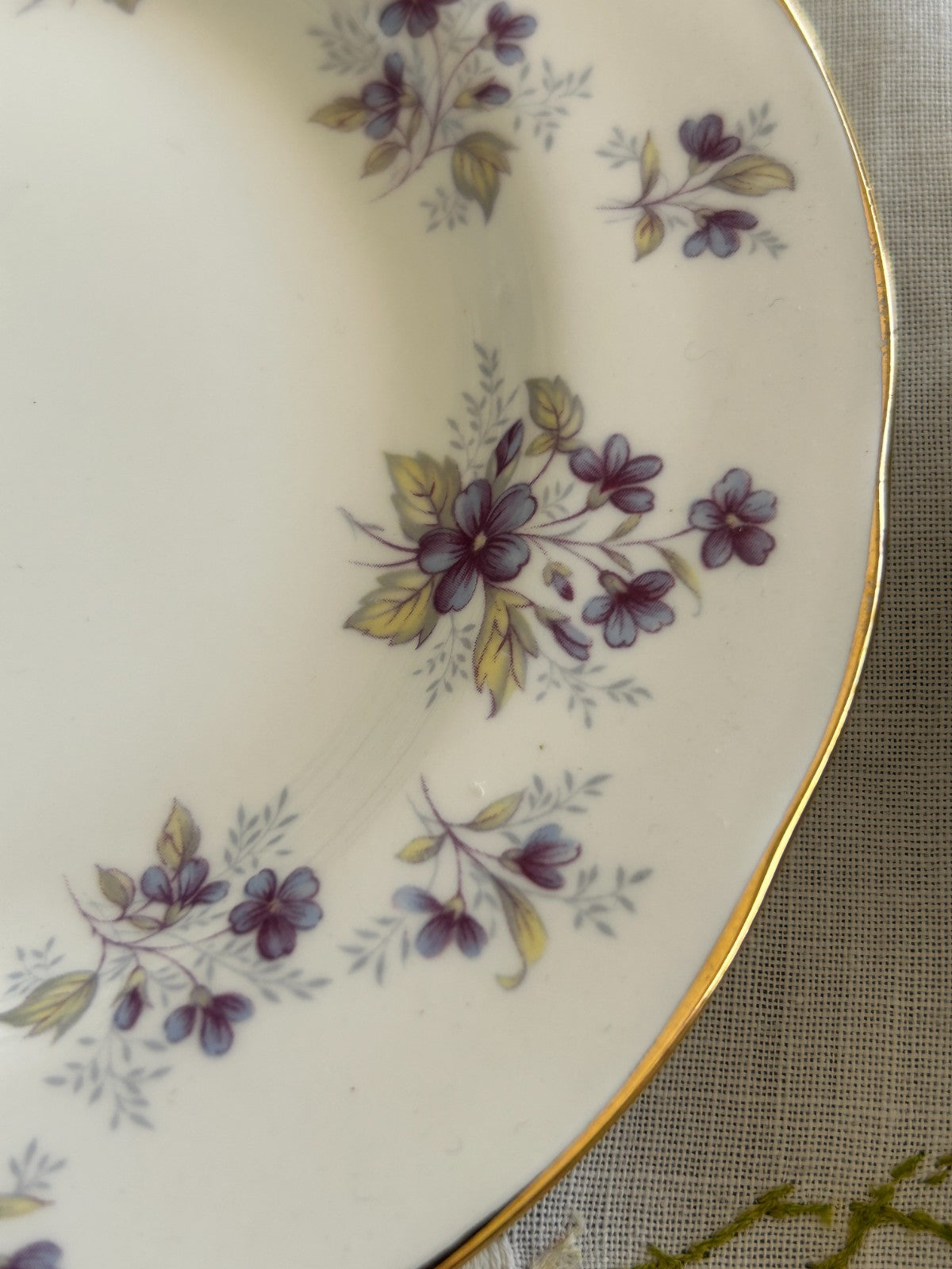 Duchess Woodside Trio Bone China | England Teacup, Saucer & Plate | Floral Gold