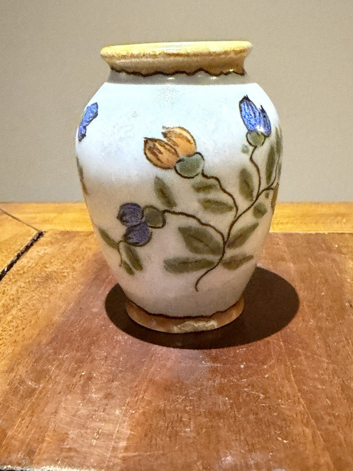 Royal Zuid Holland Gouda Vase Floral Hand Painted Dutch Pottery 1829 8cm Tall