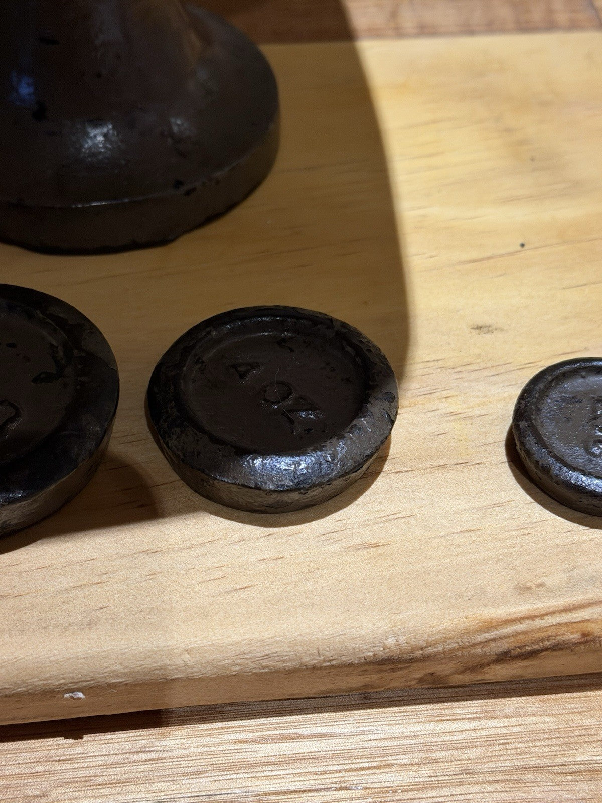 Vintage Metters Sydney Cast Iron Balance Scales w Weights Apothecary