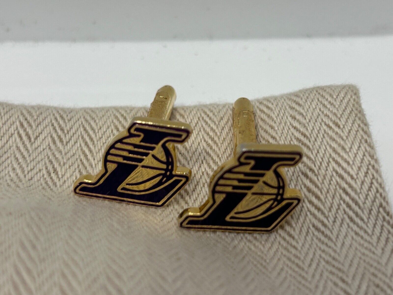 LOS ANGELES  LA LAKERS Cufflinks NBA Purple and Gold