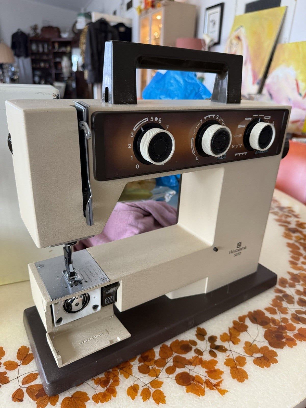Vintage Husqvarna 5310 Sewing Machine Sweden Retro Parts Repair Faulty