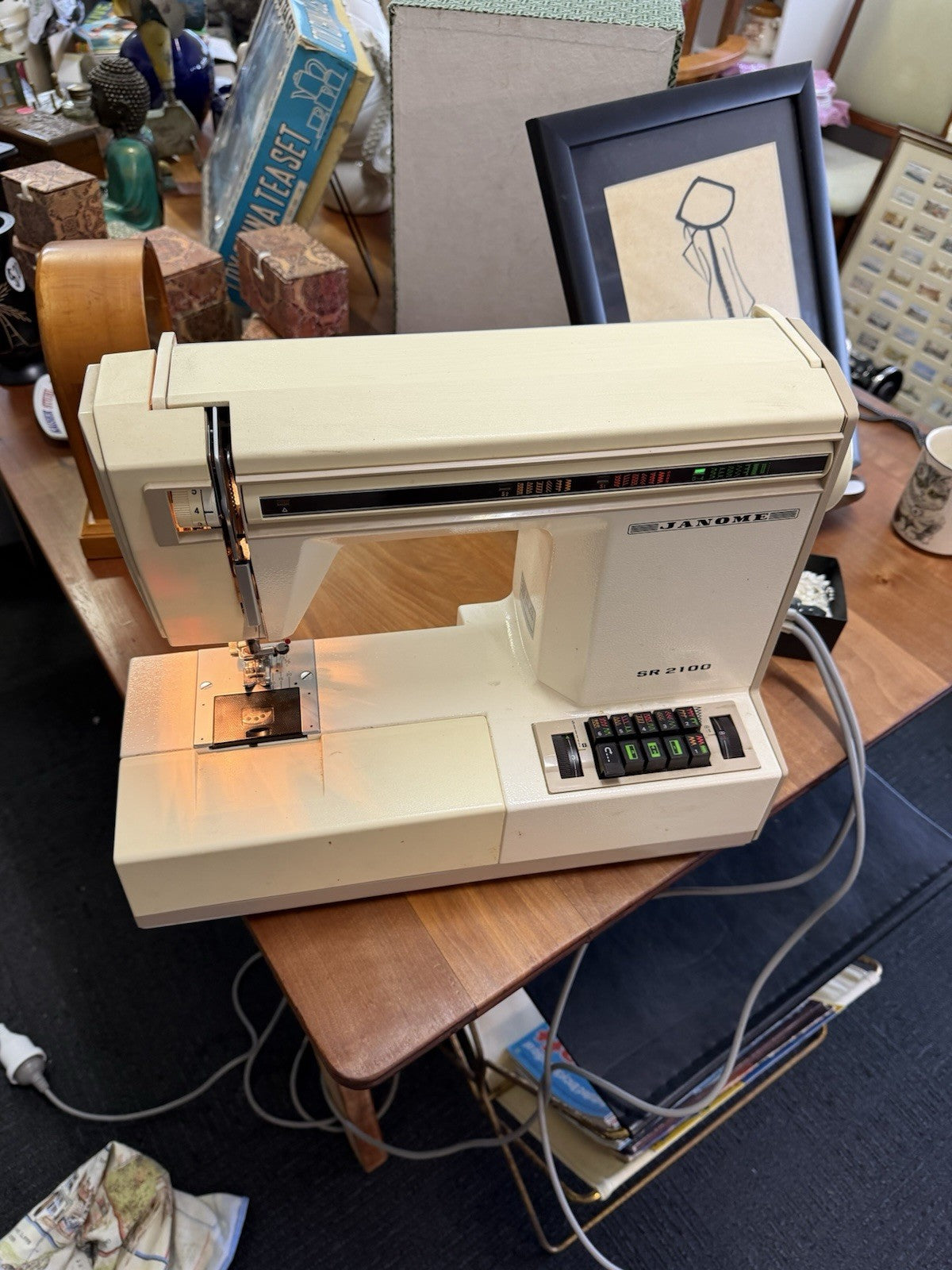 Janome SR2100 Vintage Sewing Machine Working Multi Stitch Heavy Duty Japan