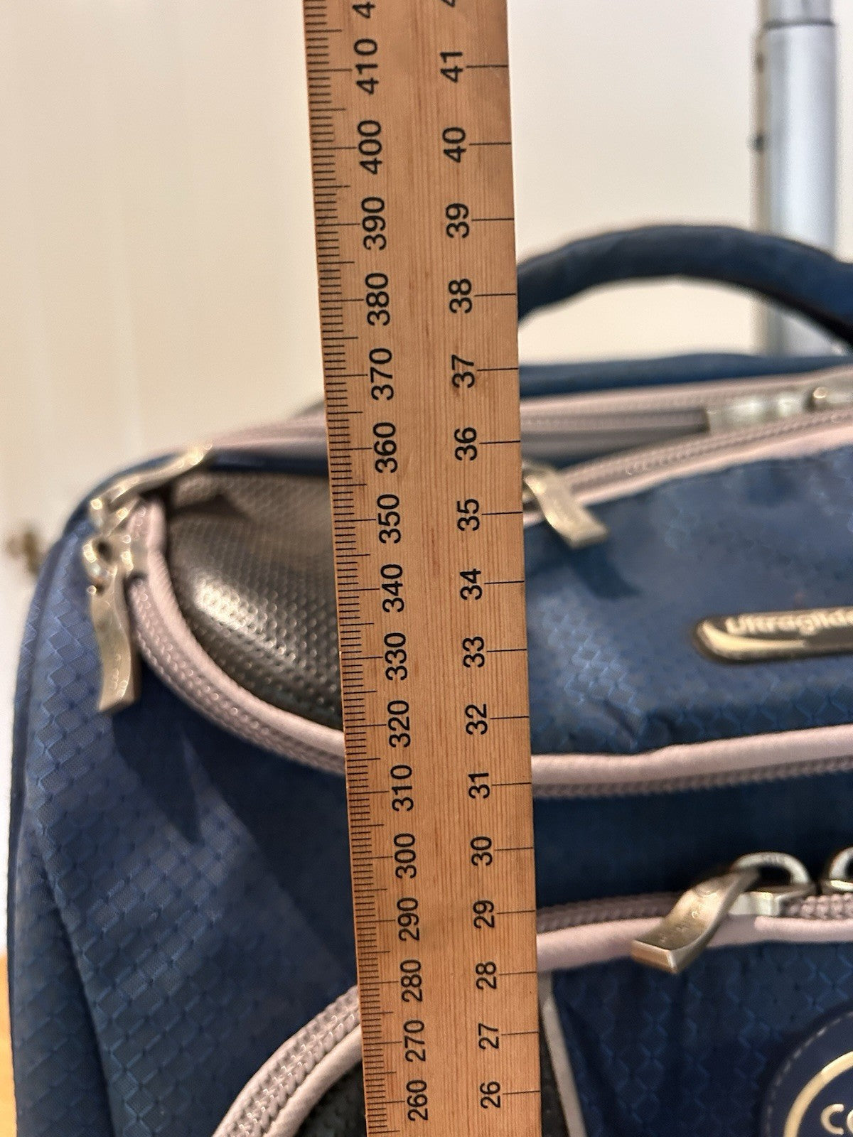 Comfit Pro Ultraglide LX Lawn Bowls Trolley Bag – Blue – 4 Bowl Capacity