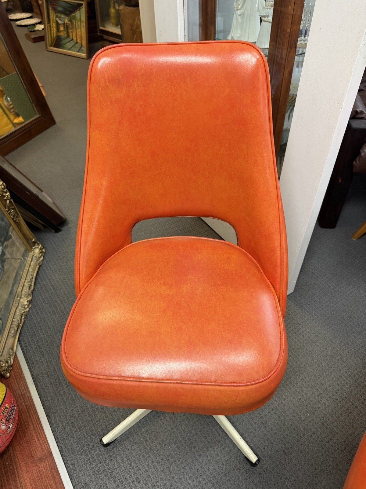 1970s Dimensional Plastics Glamourama Resin Dining Table 4 Swivel Chairs
