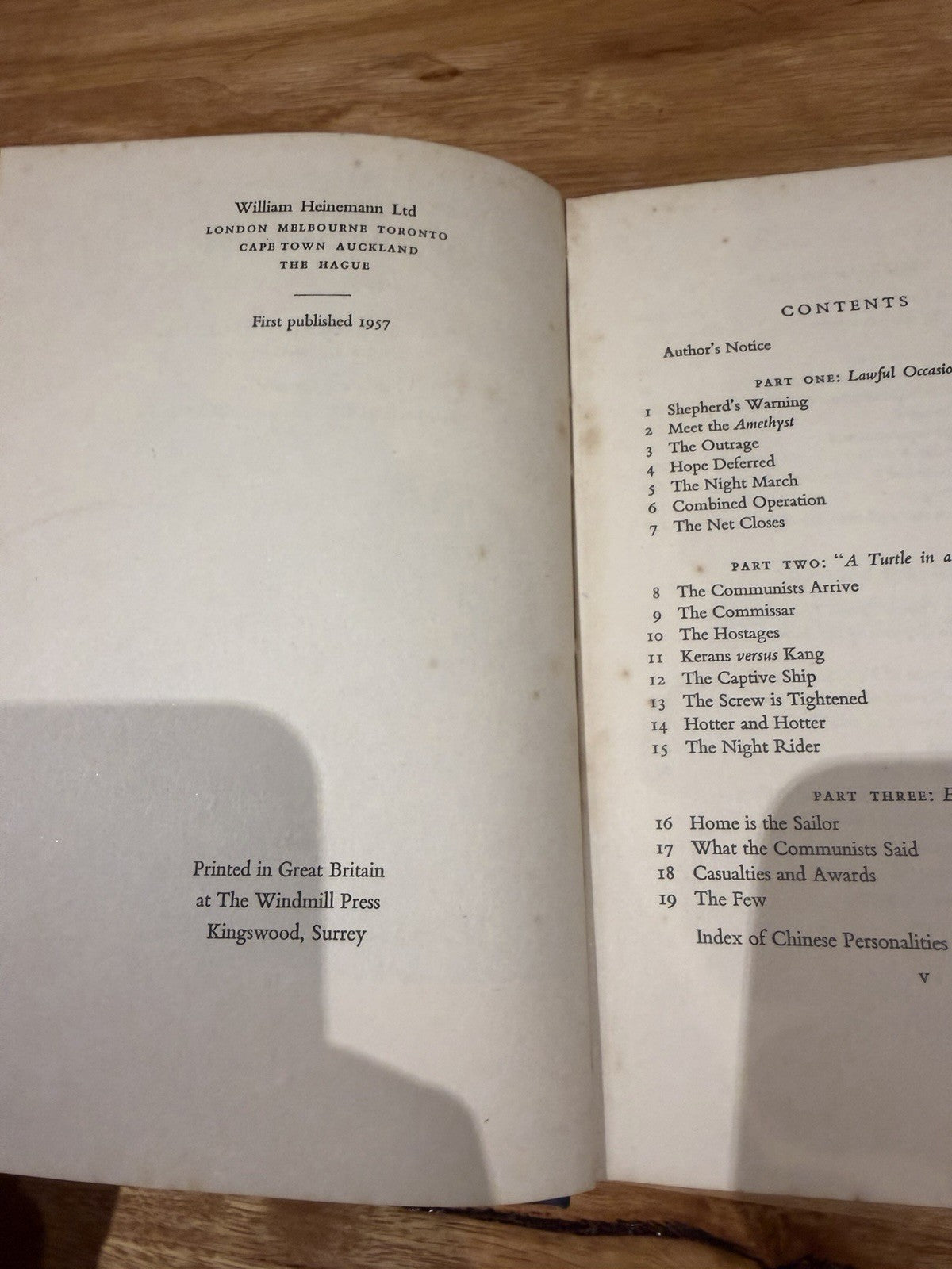 Escape of the Amethyst C.E. Lucas Phillips 1957 1st Ed Heinemann Naval History