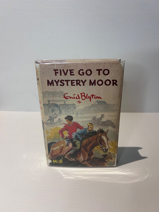 Enid Blyton Five Go to Mystery Moor 1954 HC DJ 1st Ed Famous Five H&S