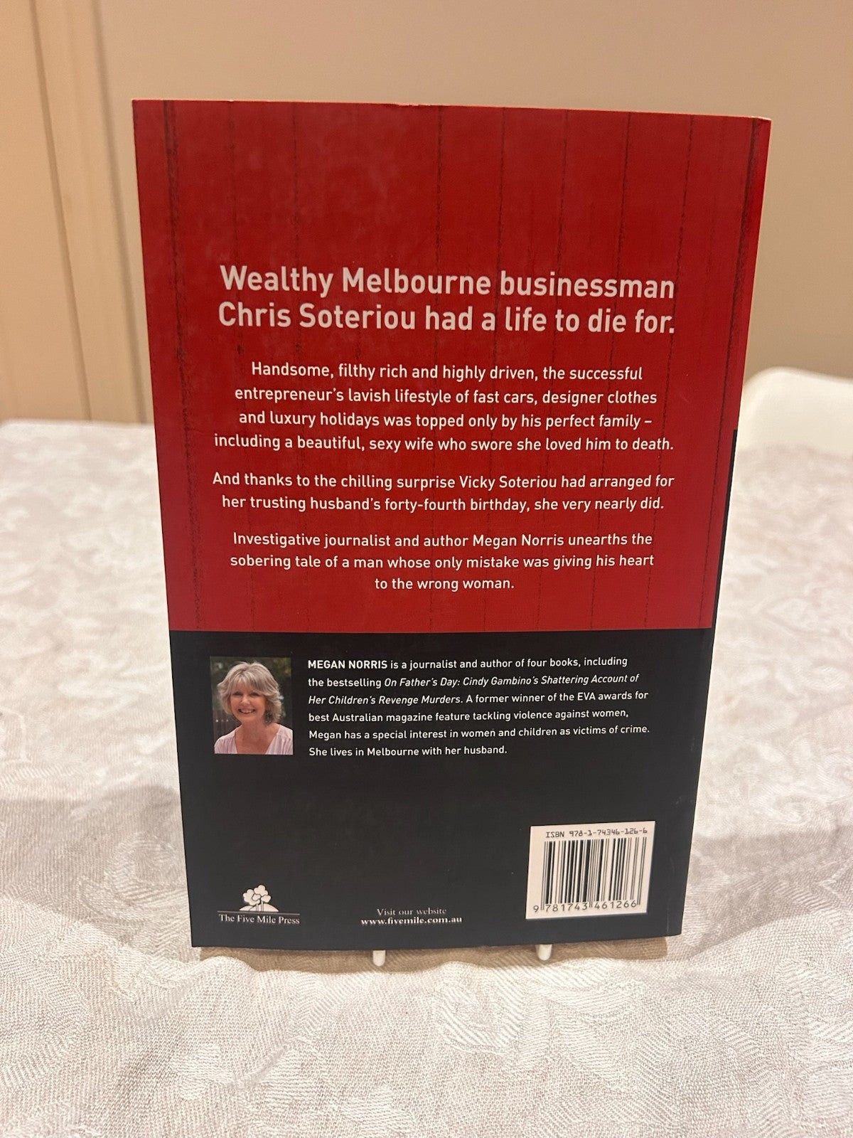 Love You to Death Signed Megan Norris Australian True Crime | First Ed | 2014