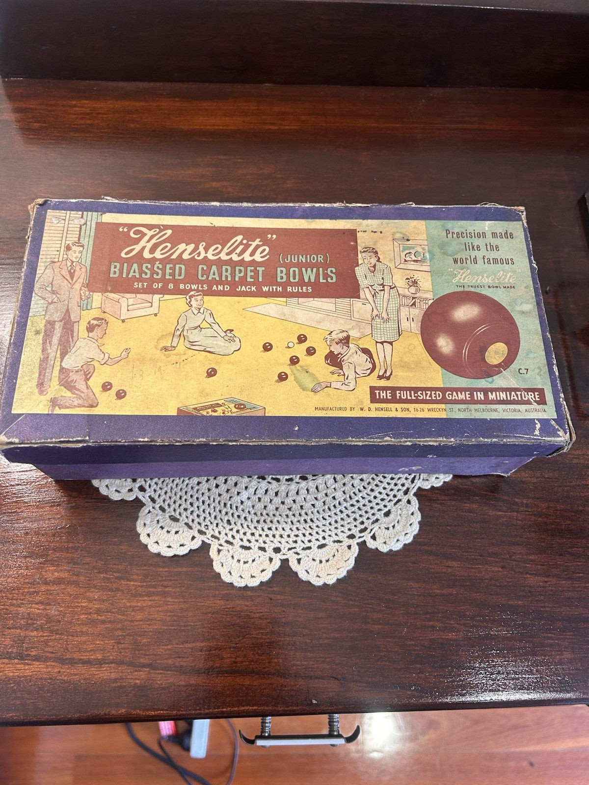 Vintage c1950s Henselite Junior Biassed Carpet Bowls Complete Set, Jack & Rules