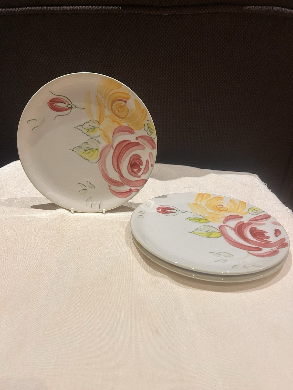 Royal Albert Rose Garden Floral Plates Set of 3 Bone China England 22cm