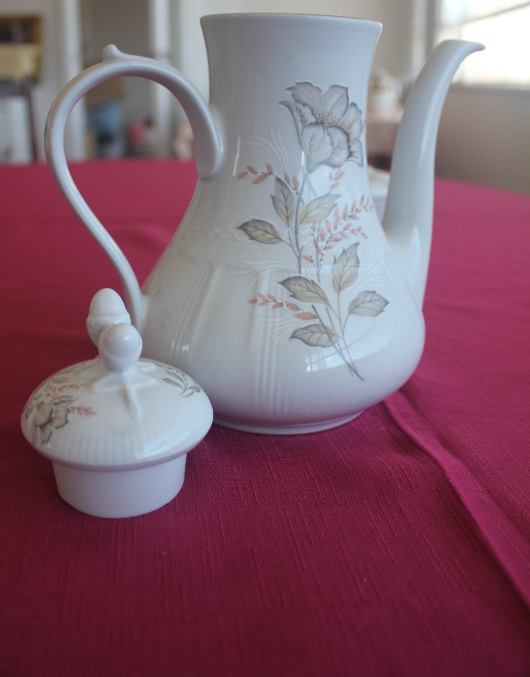 Royal Porcelain Floral Dinner & Coffee Service – 59 piece Matching Set