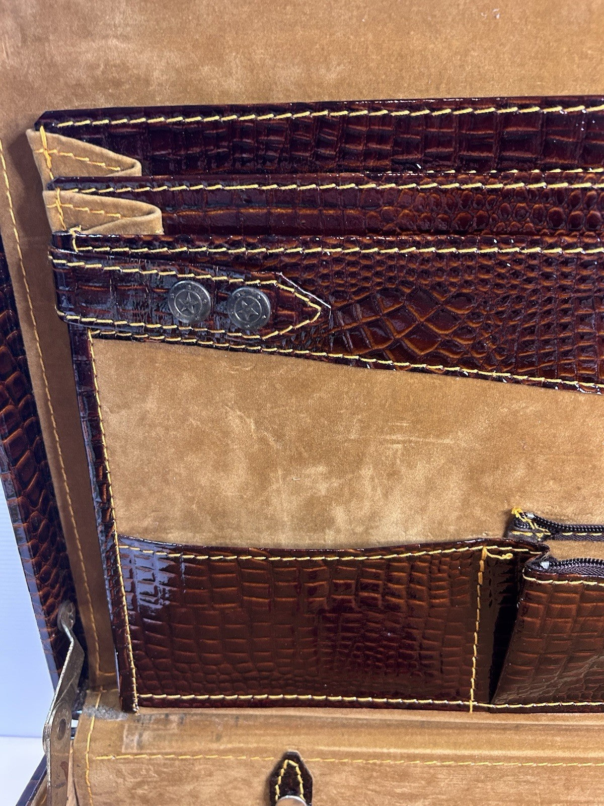 Vintage Faux Croc Leather Briefcase with Combo Lock – Retro Executive Case