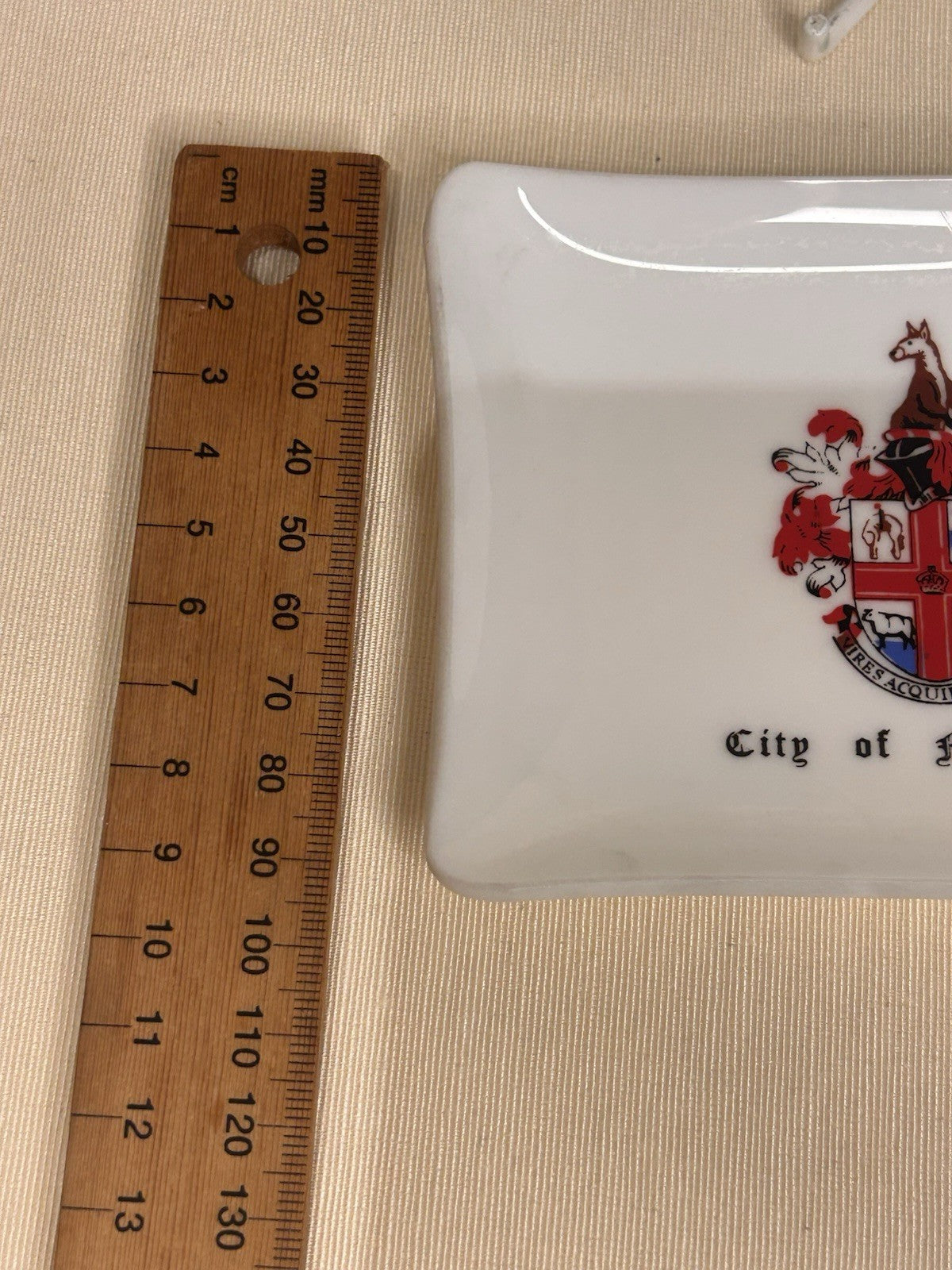 City of Melbourne Crest Ceramic Trinket Dish Vintage Souvenir Plate 12.5cm