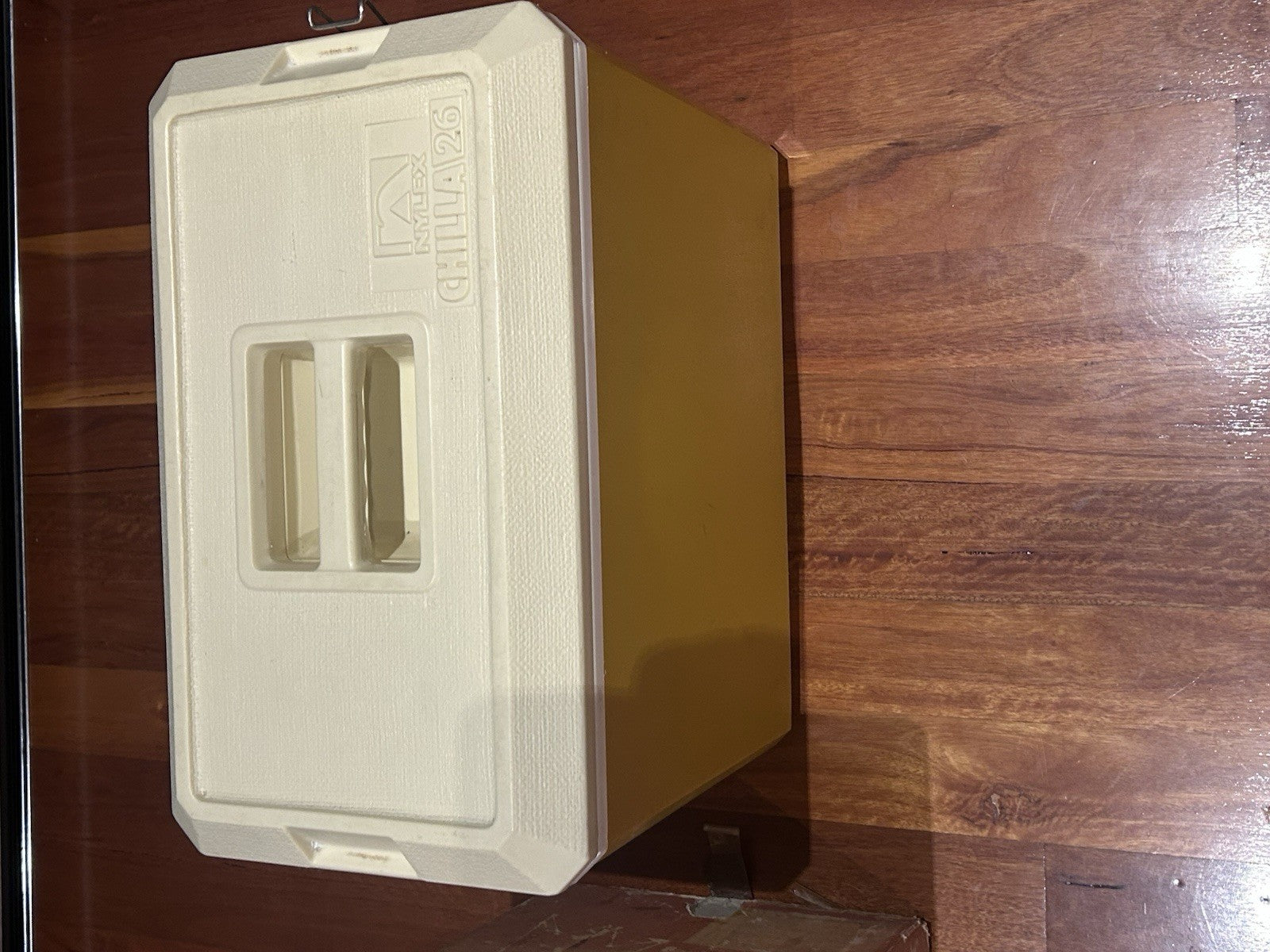 Vintage Nylex Chilla 26 Litre Cooler with Original Box – Yellow Esky With Box
