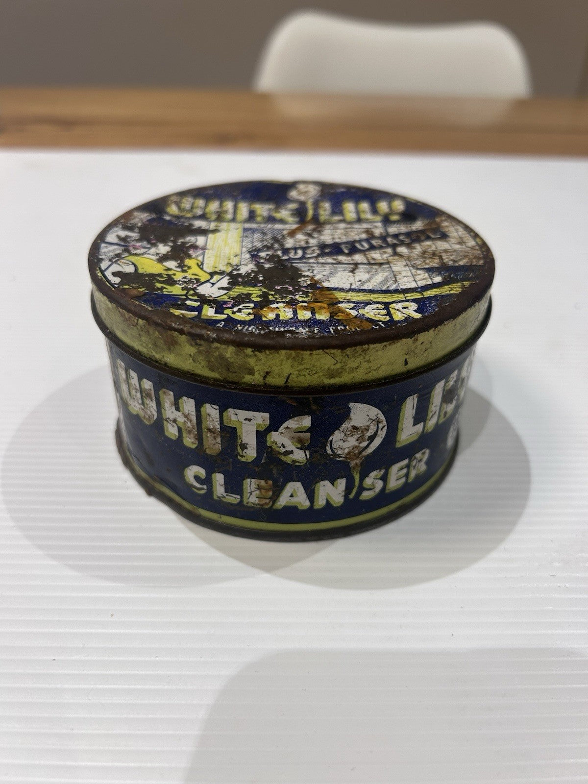Vintage White Lily Cleanser Tin 18oz Nightingale Chemicals Melbourne Circa 1940s