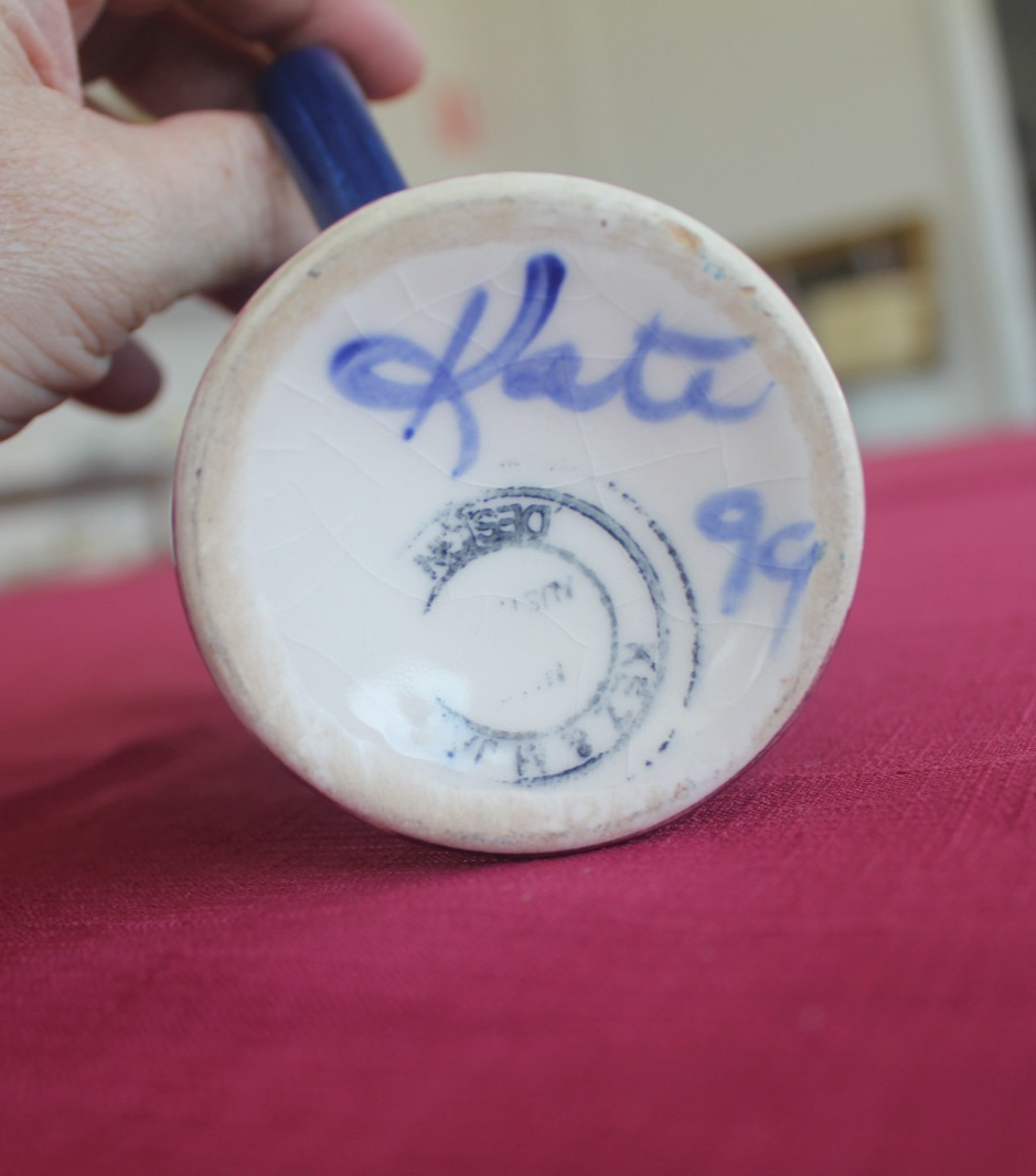 Australian Studio Pottery Pedestal Mug – Kez & M Jay Design – Signed Kate, 1999