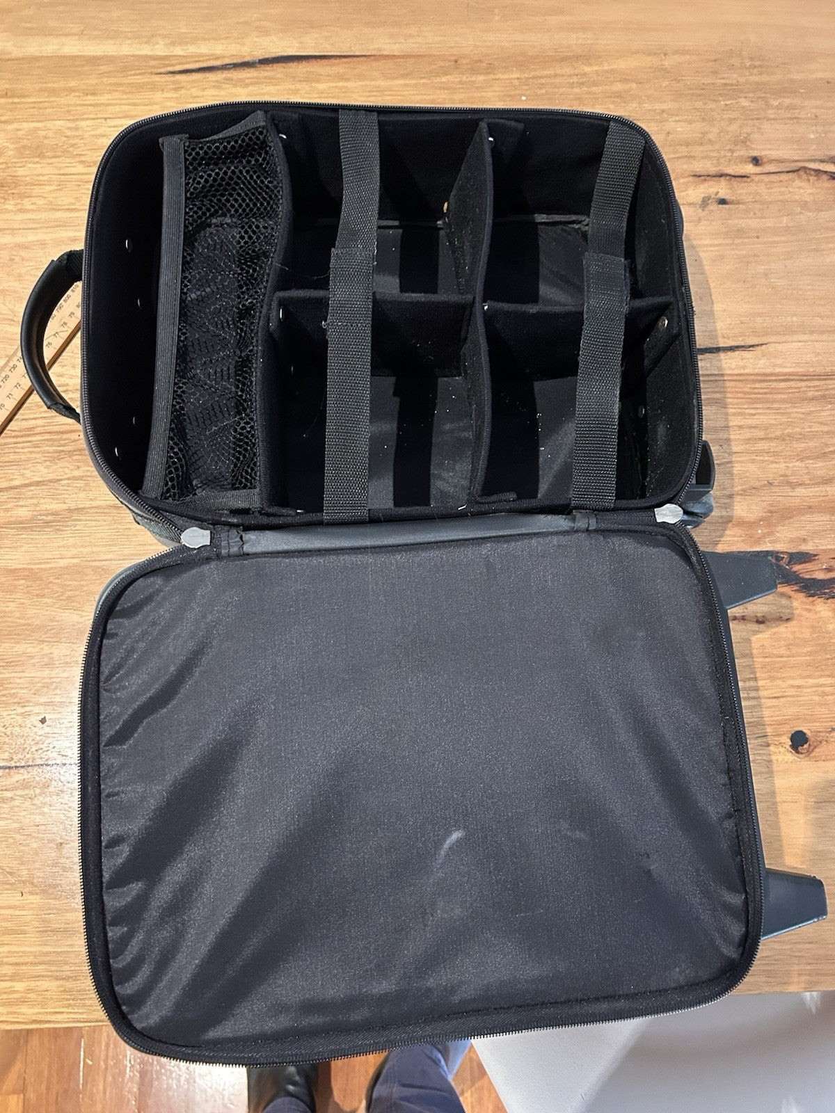 Henselite Lawn Bowls 4 Bowl Trolley Bag Green with Handle & Wheels