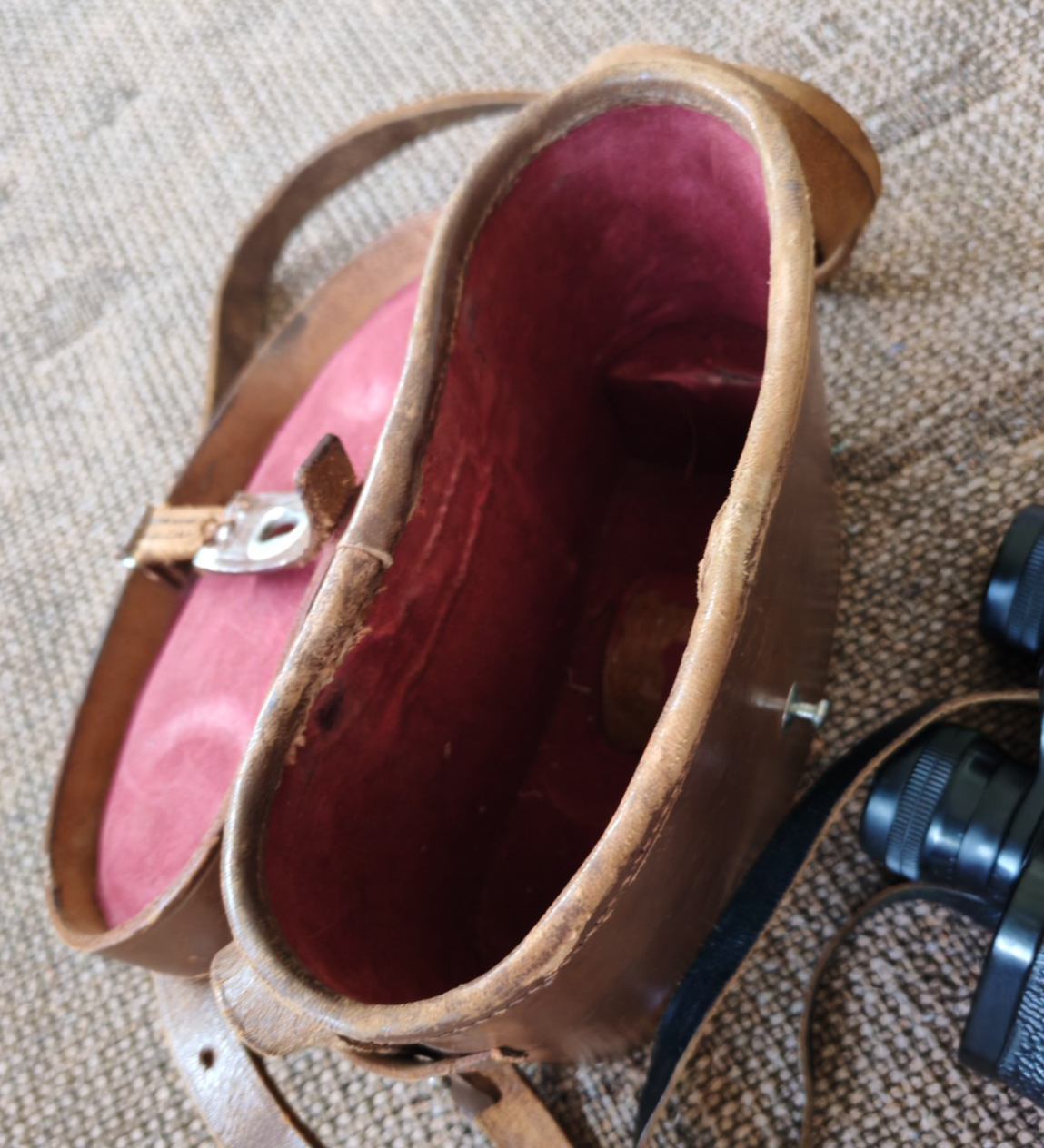 Barr & Stroud 8x C.F. 18 Field Binoculars w/ Leather Case | Glasgow & London