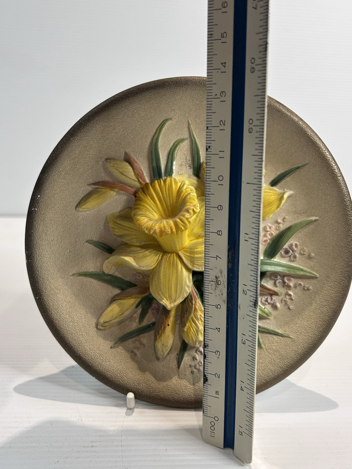 Bossons England Daffodils Wall Plaque 1959 Raised Floral Art Approx 16cm