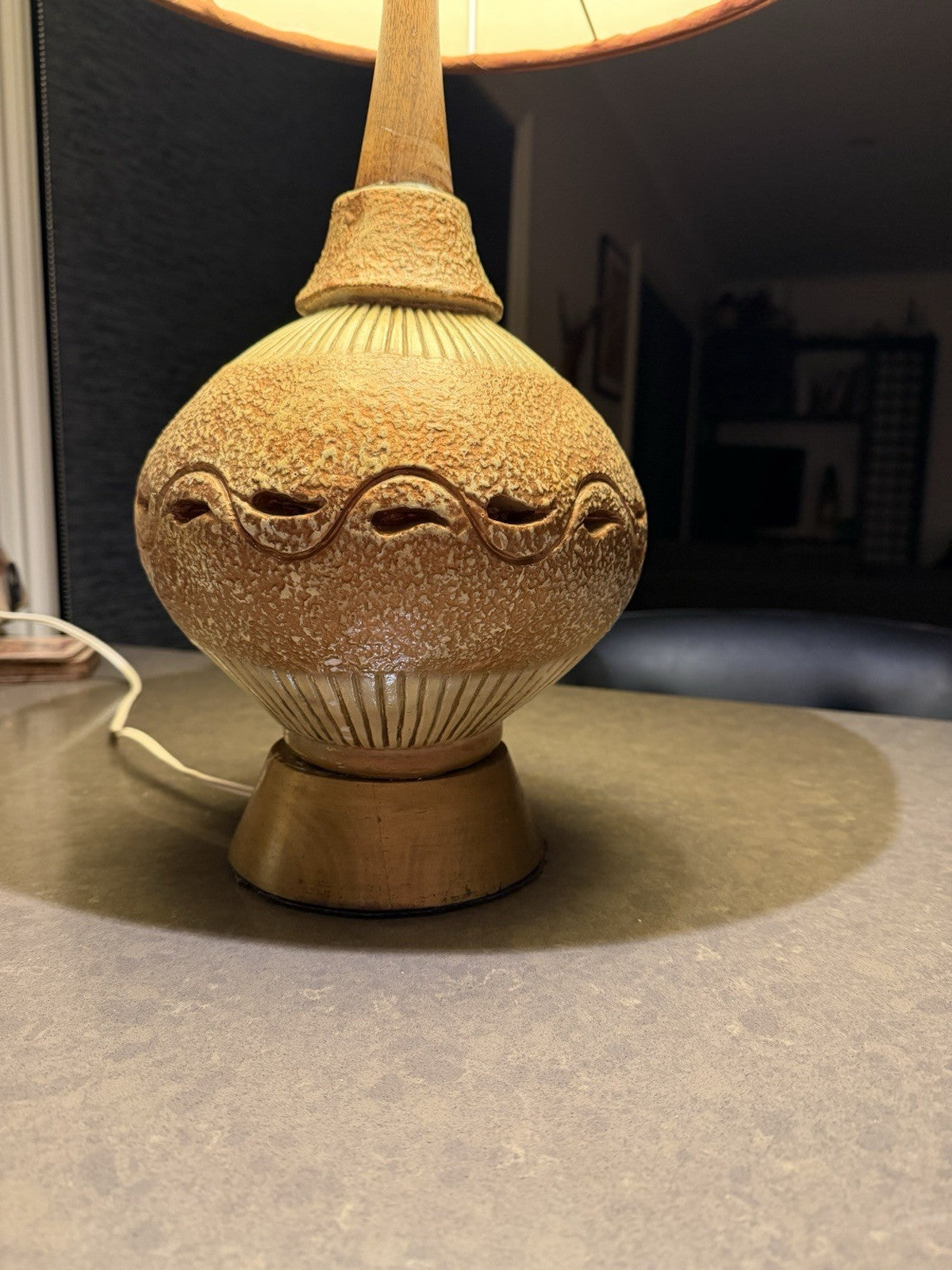 Vintage Mid Century Studio Pottery Table Lamp Ceramic Timber Base Working